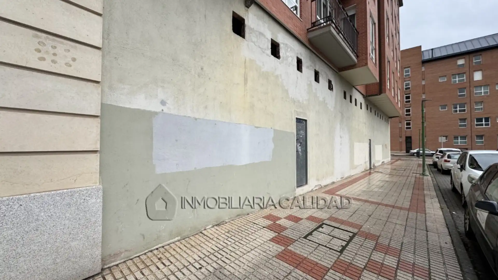 Vista exterior de Piso en venta en Burgos Capital con Calefacción