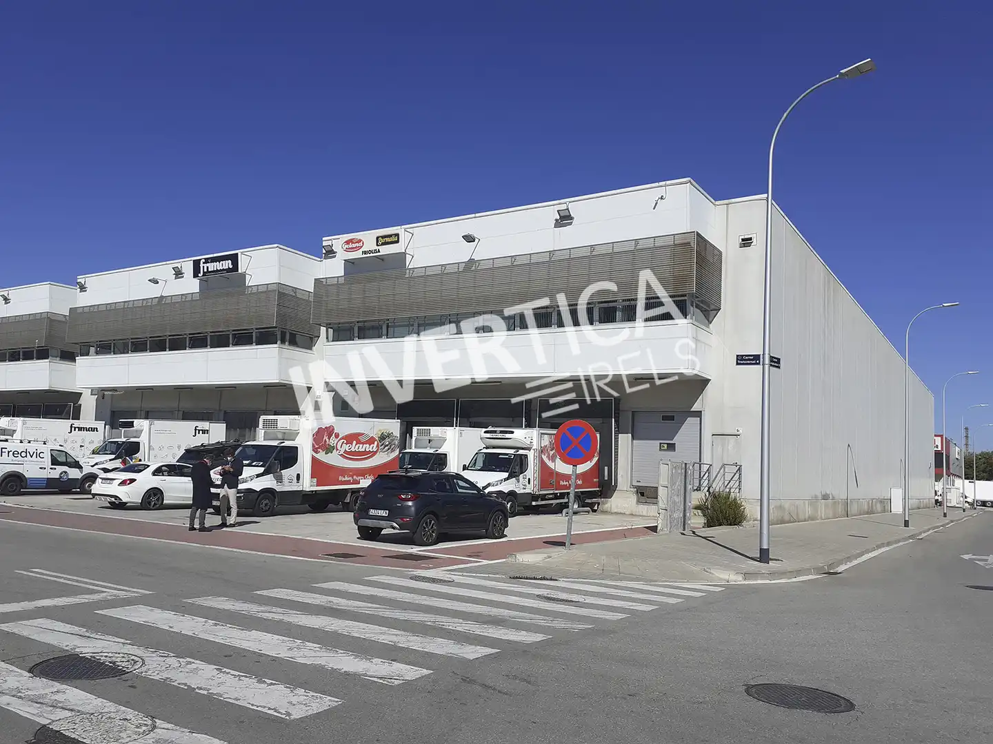 Exterior view of Industrial buildings for sale in Barcelona