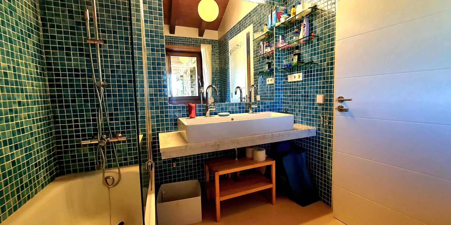 Bany de Casa o xalet en venda en Tapia de Casariego amb Calefacció, Jardí privat i Terrassa