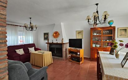 Living room of Single-family semi-detached for sale in Alozaina