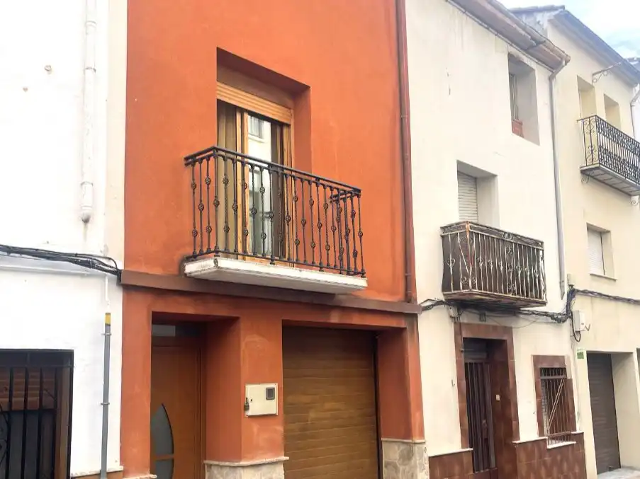 Terrassa de Casa adosada en venda en Muro de Alcoy amb Aire condicionat, Terrassa i Balcó