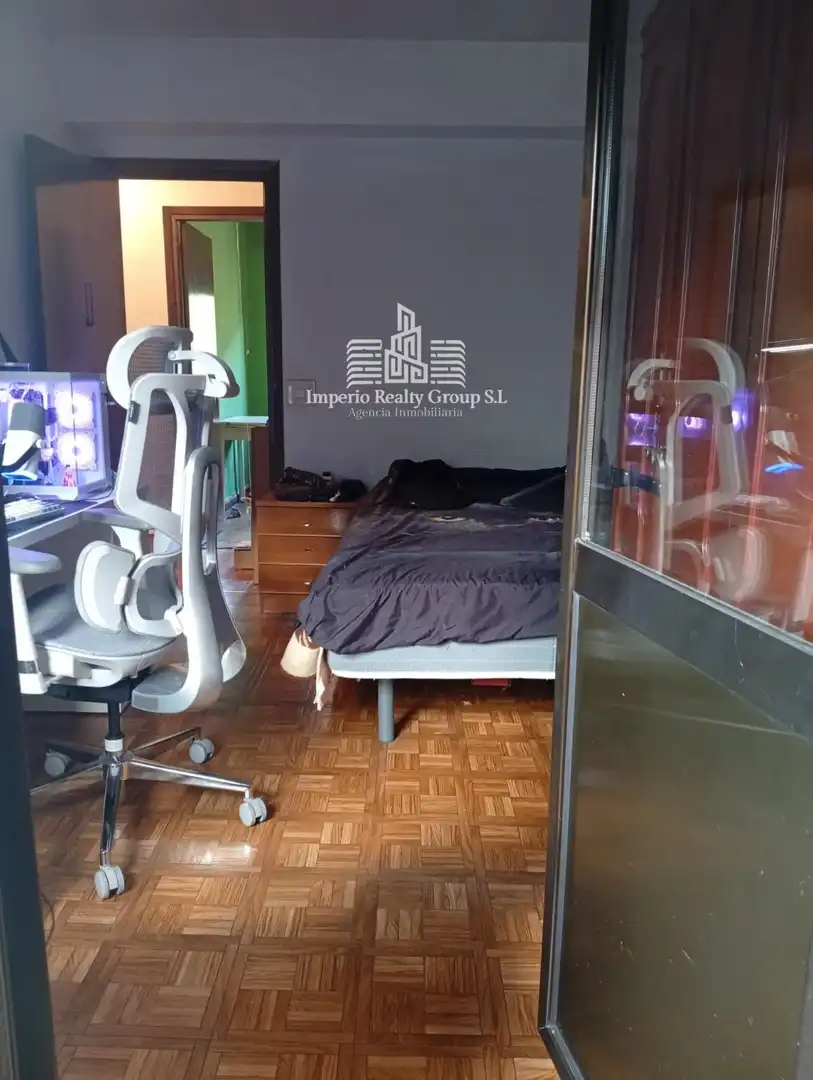 Piso en venta en Aller con Terraza y Amueblado