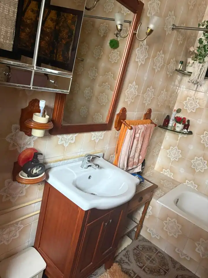 Badezimmer von Einfamilien-Reihenhaus zum Verkauf in Benejúzar mit Klimaanlage und Terrasse