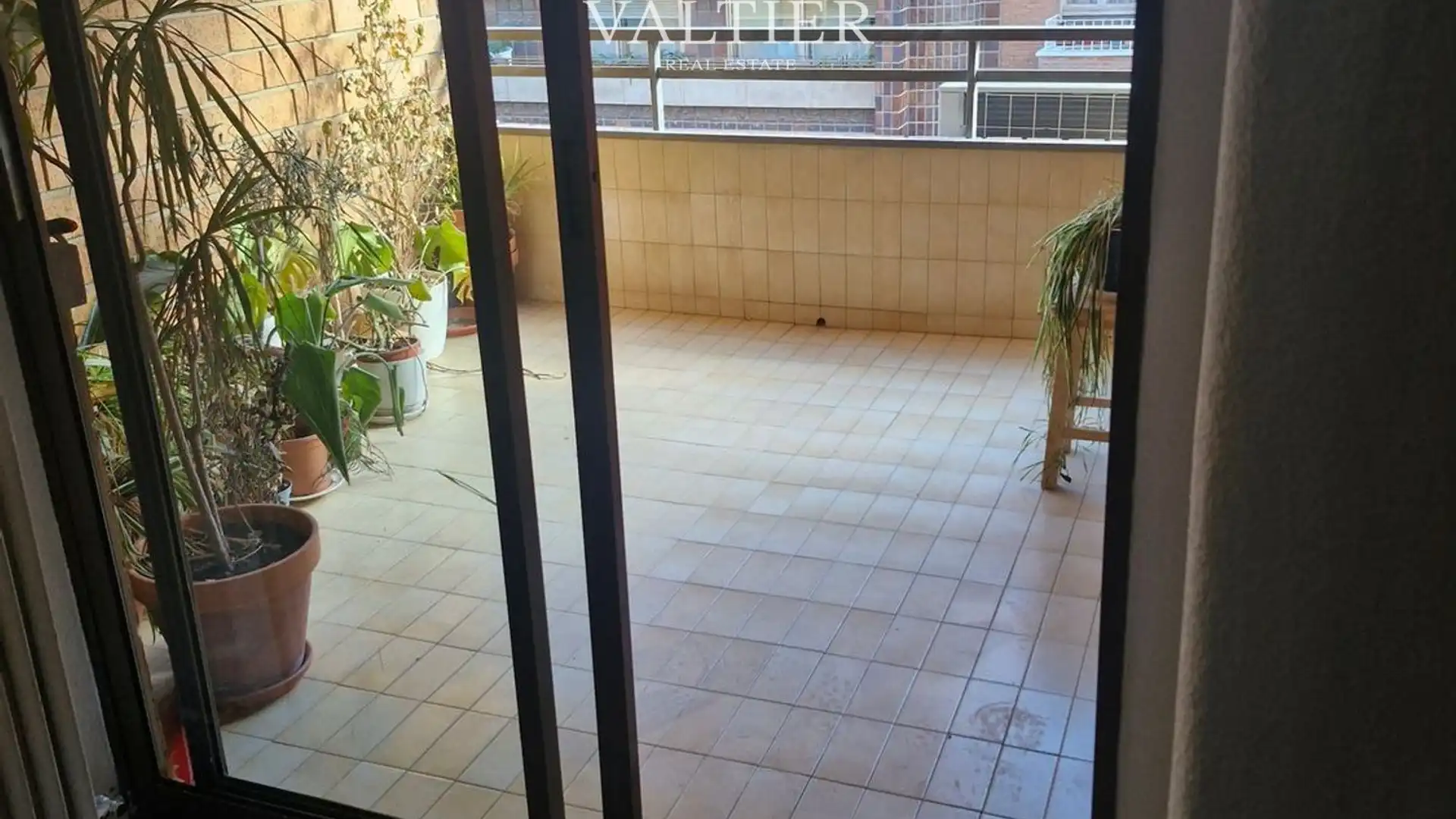 Terraza de Piso de alquiler en  Madrid Capital con Aire acondicionado, Terraza y Lavadora