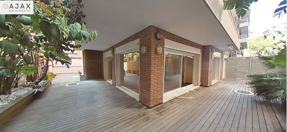 Terrassa de Planta baixa de lloguer en  Barcelona Capital amb Aire condicionat, Calefacció i Jardí privat