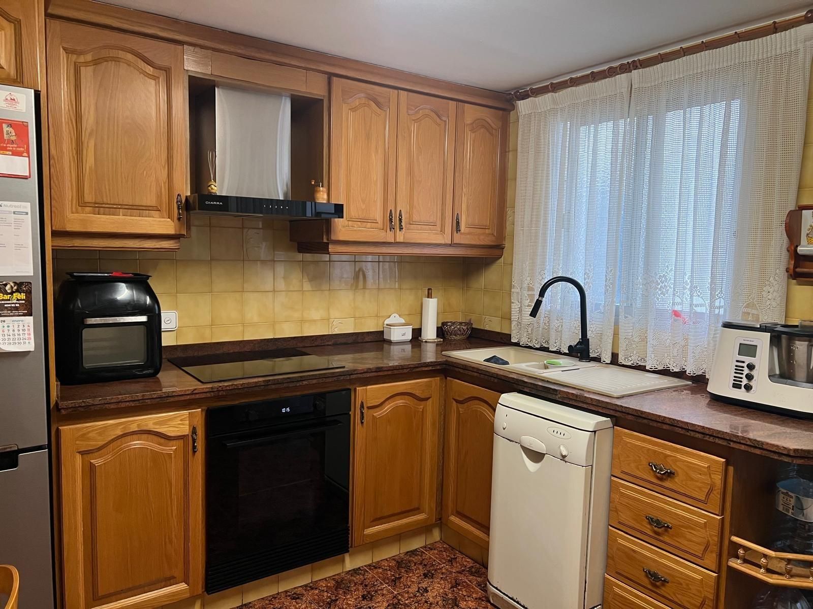 Kitchen of Flat for sale in Almoines  with Air Conditioner, Terrace and Furnished