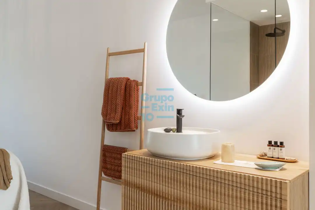 Baño de Piso en venta en Donostia - San Sebastián  con Calefacción, Terraza y Trastero