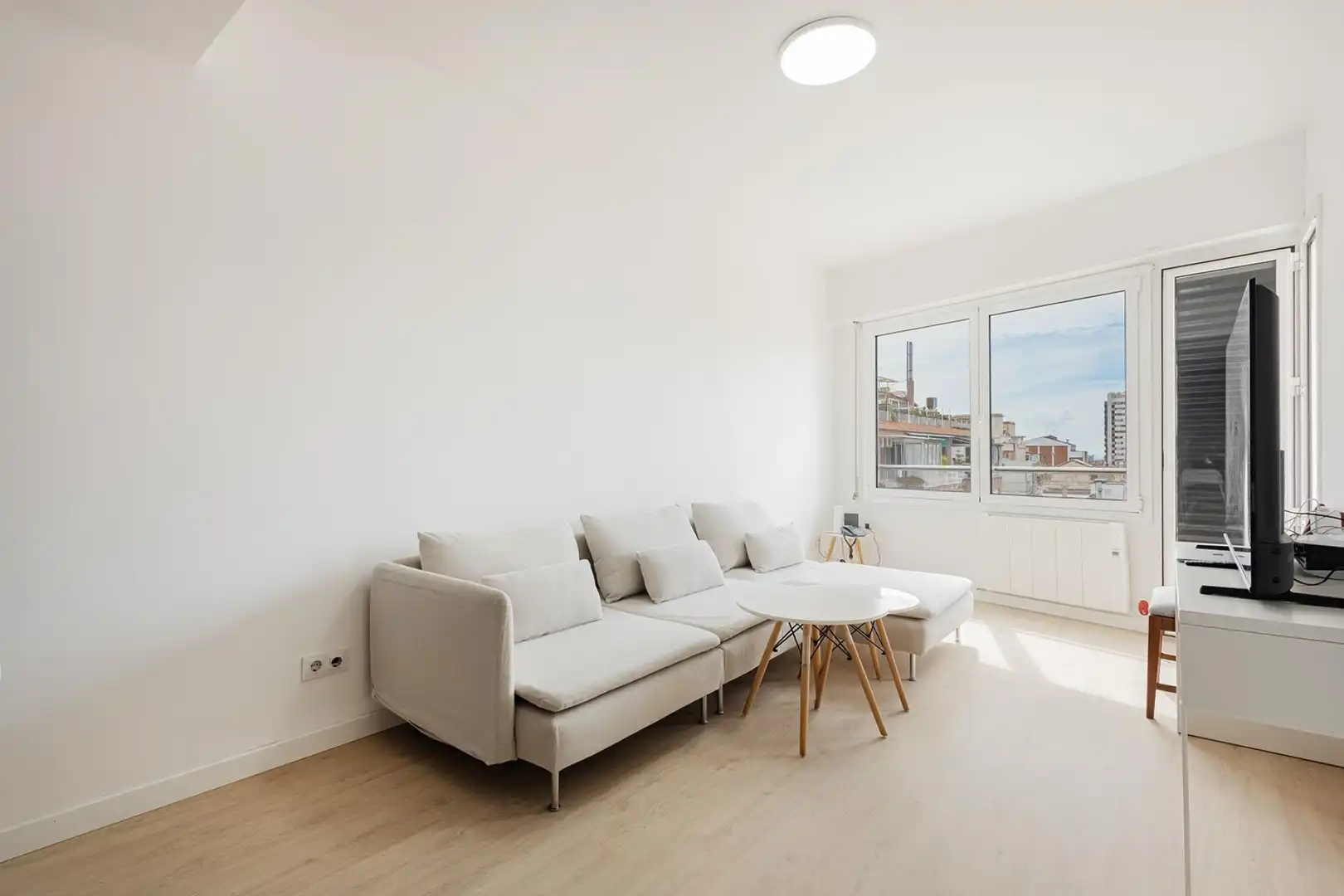 Living room of Flat for sale in Barcelona  with Heating and Balcony