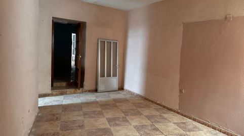¡Oportunidad de inversión! Encantador piso en planta baja en Daimiel