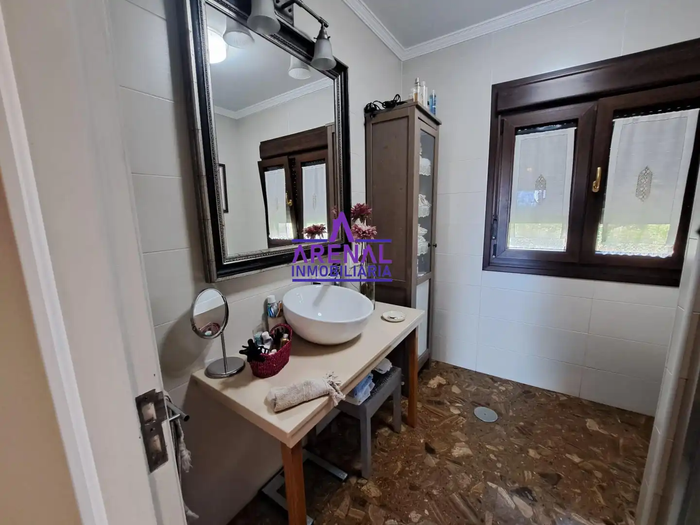 Baño de Casa o chalet en venta en A Pobra do Caramiñal con Calefacción y Jardín privado