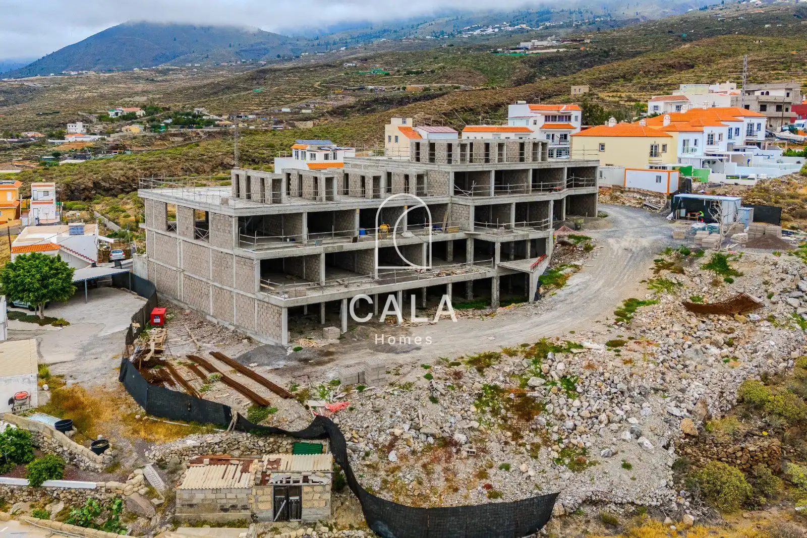 Vista exterior de Pis en venda en Adeje amb Terrassa, Traster i Piscina