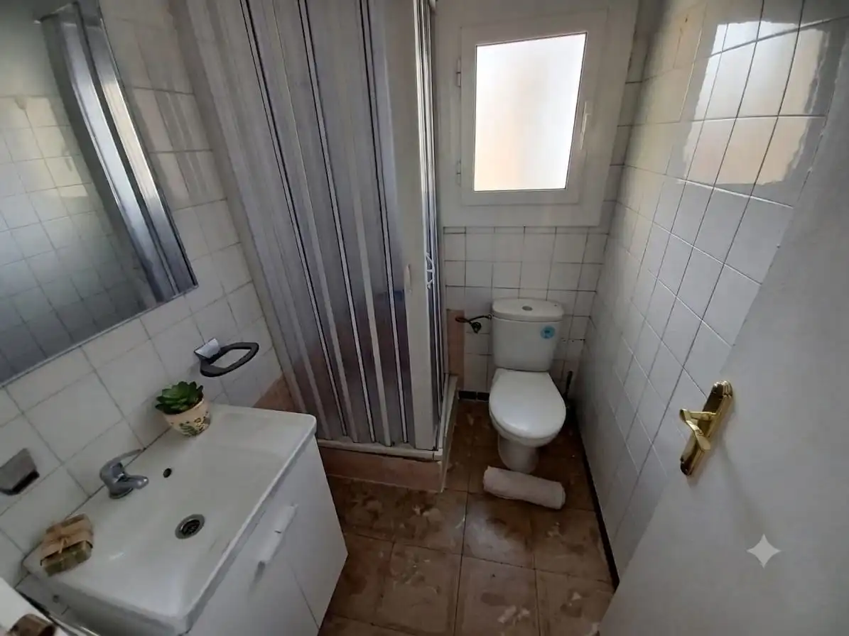 Baño de Piso en venta en Rubí con Balcón