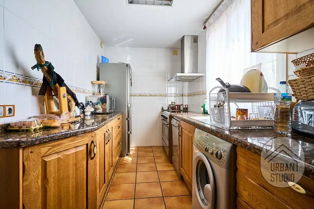 Kitchen of Houses for sale in San Vicente del Raspeig / Sant Vicent del Raspeig  with Heating, Private garden and Terrace