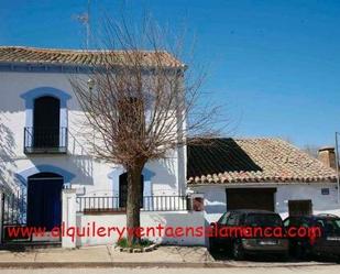 Exterior view of Country house for sale in Vecinos  with Terrace and Balcony