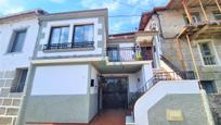 Exterior view of Single-family semi-detached for sale in Barbadás  with Terrace