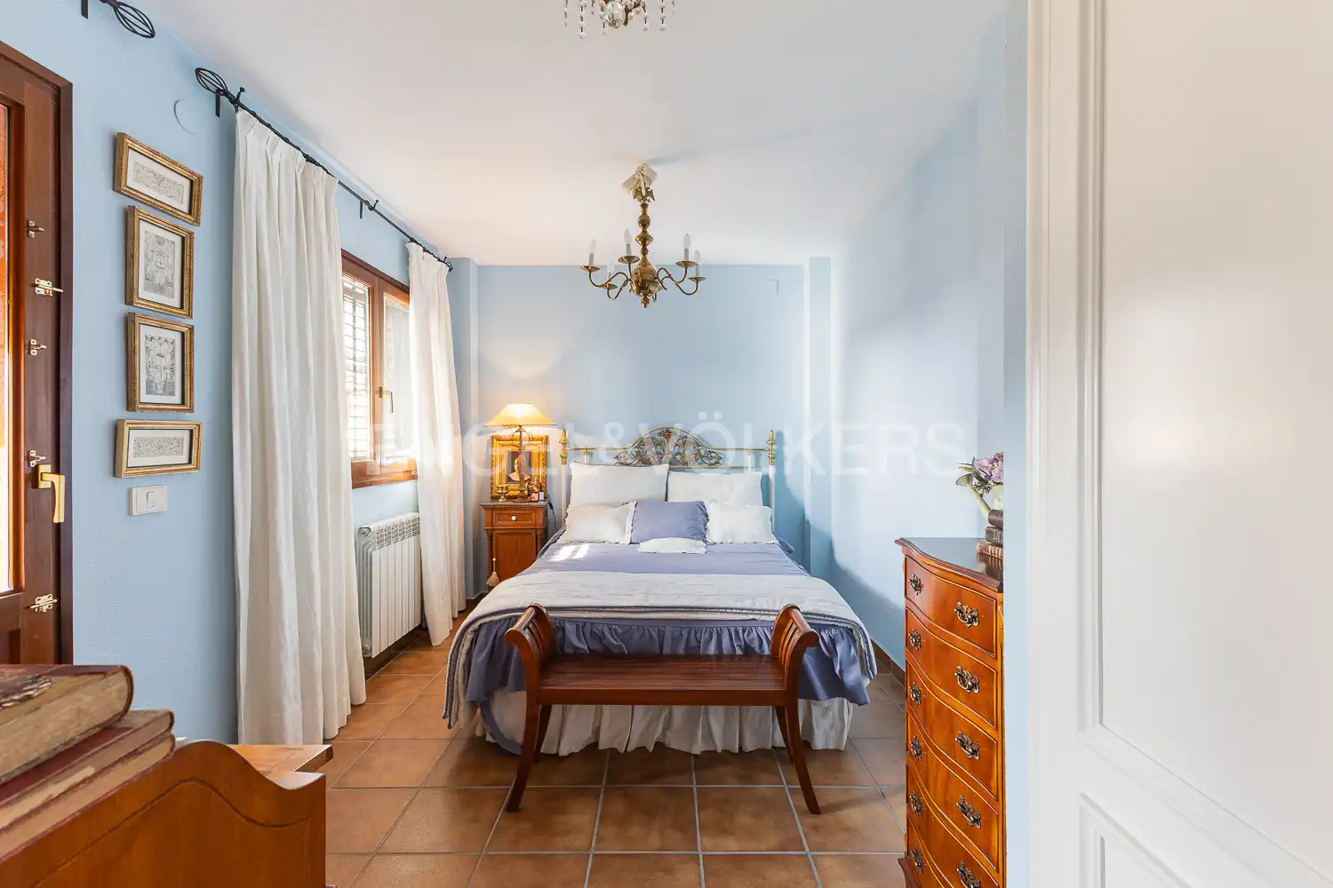 Habitación de Casa adosada en venta en Viver con Calefacción, Terraza y Amueblado