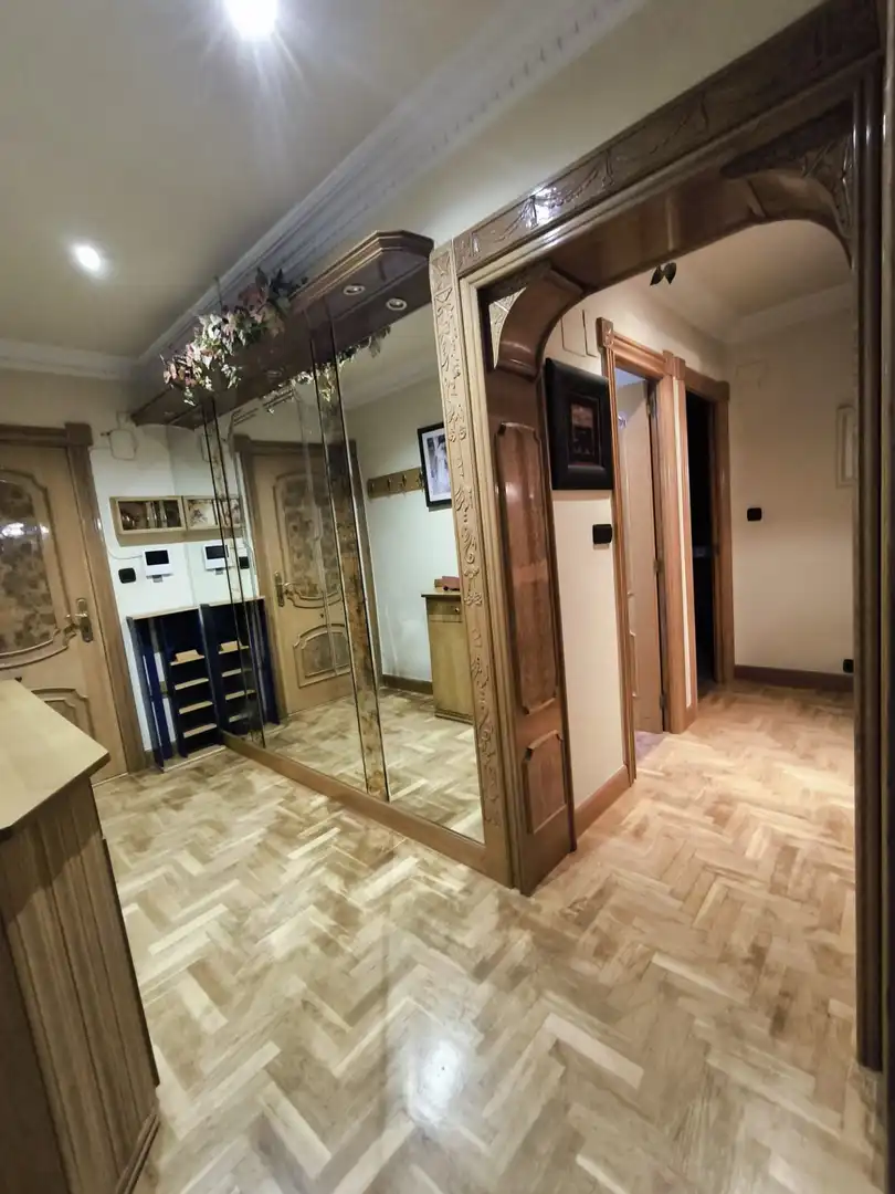 Piso en venta en Barakaldo  con Calefacción, Jardín privado y Amueblado