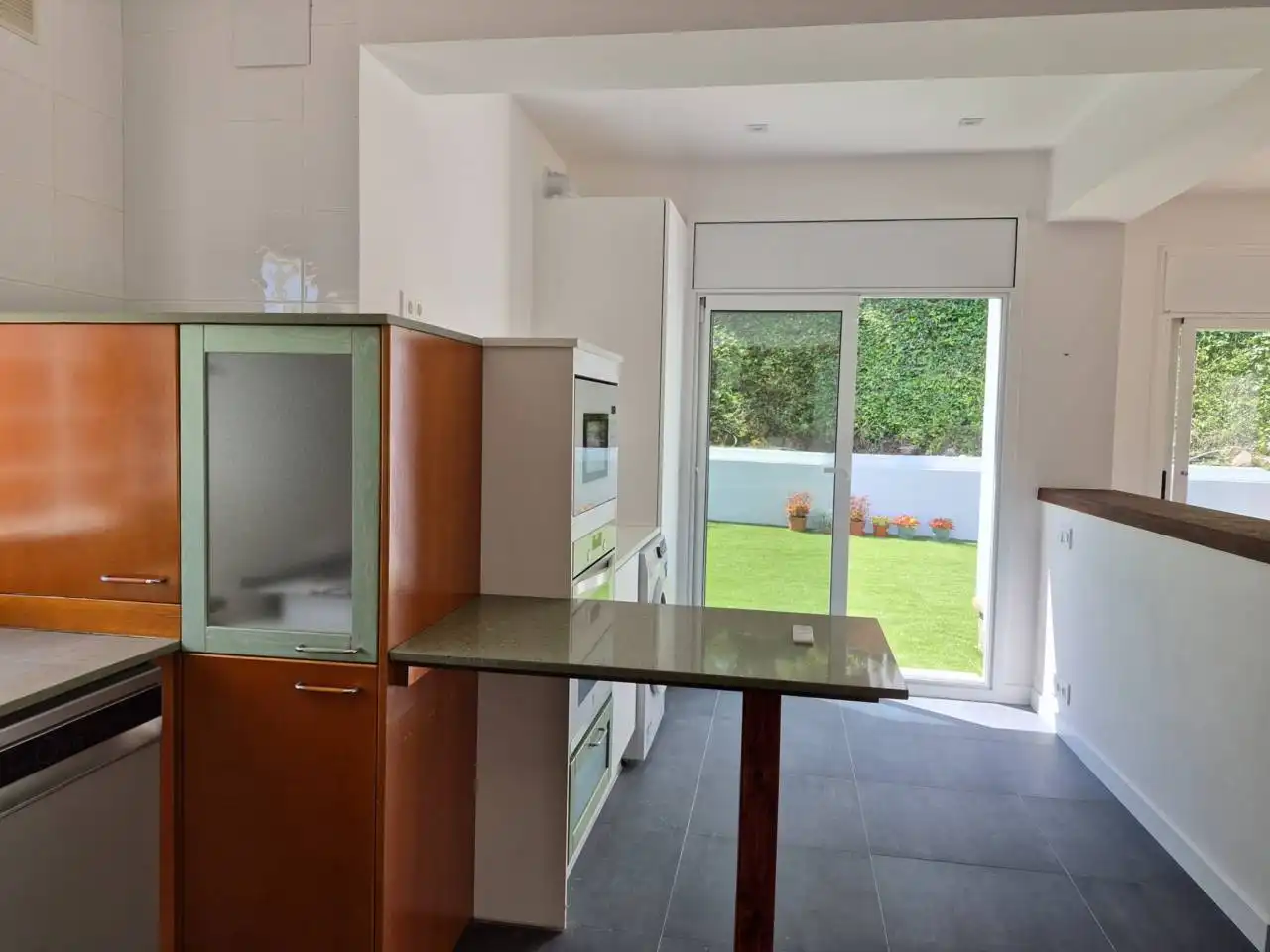 Küche von Haus oder Chalet zur Miete in Sant Cugat del Vallès mit Klimaanlage, Heizung und Privatgarten