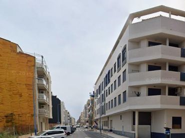 Appartamento con ascensore in vendita a Llandels