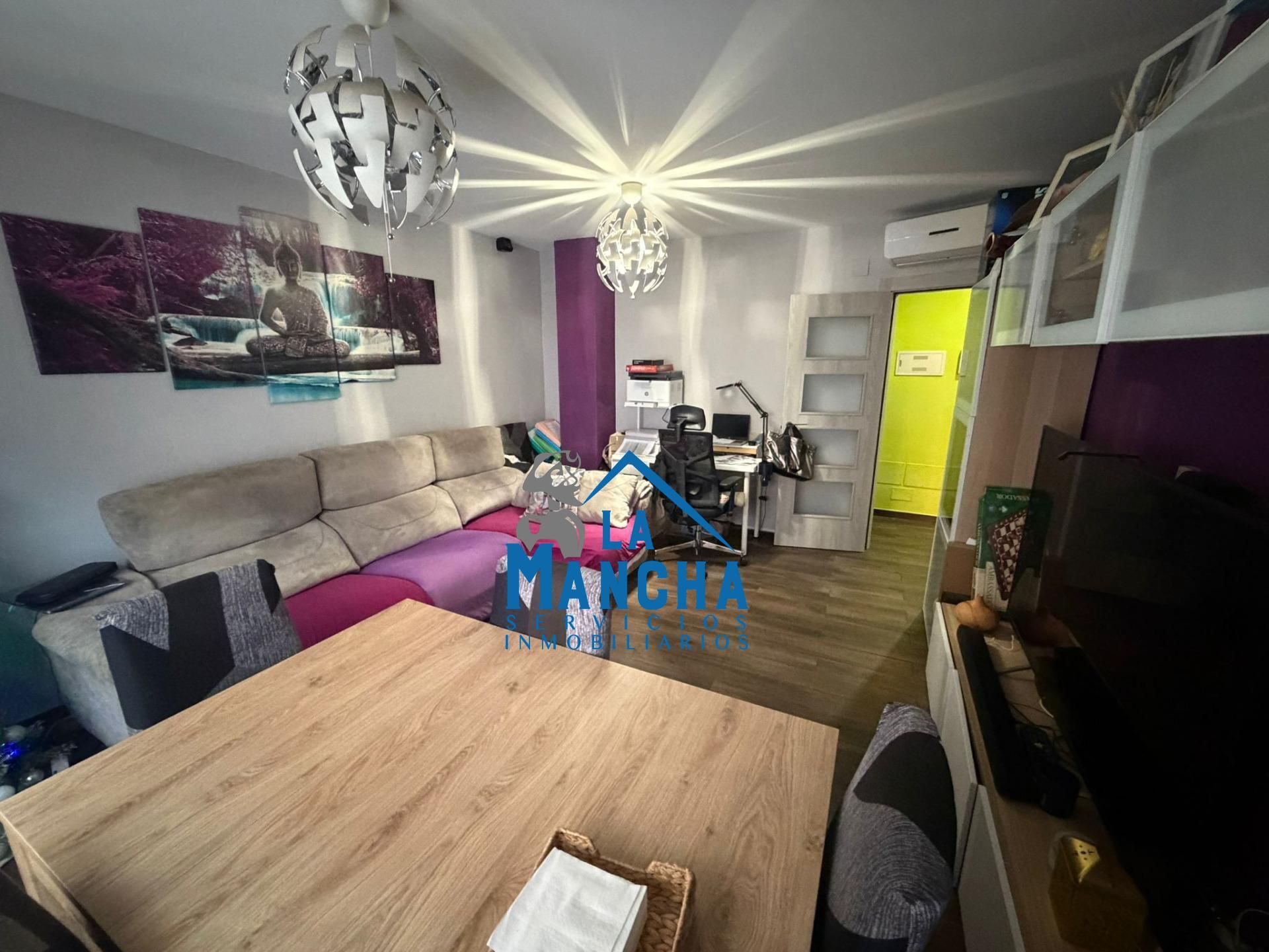 Sala d'estar de Pis en venda en  Albacete Capital amb Aire condicionat, Calefacció i Traster