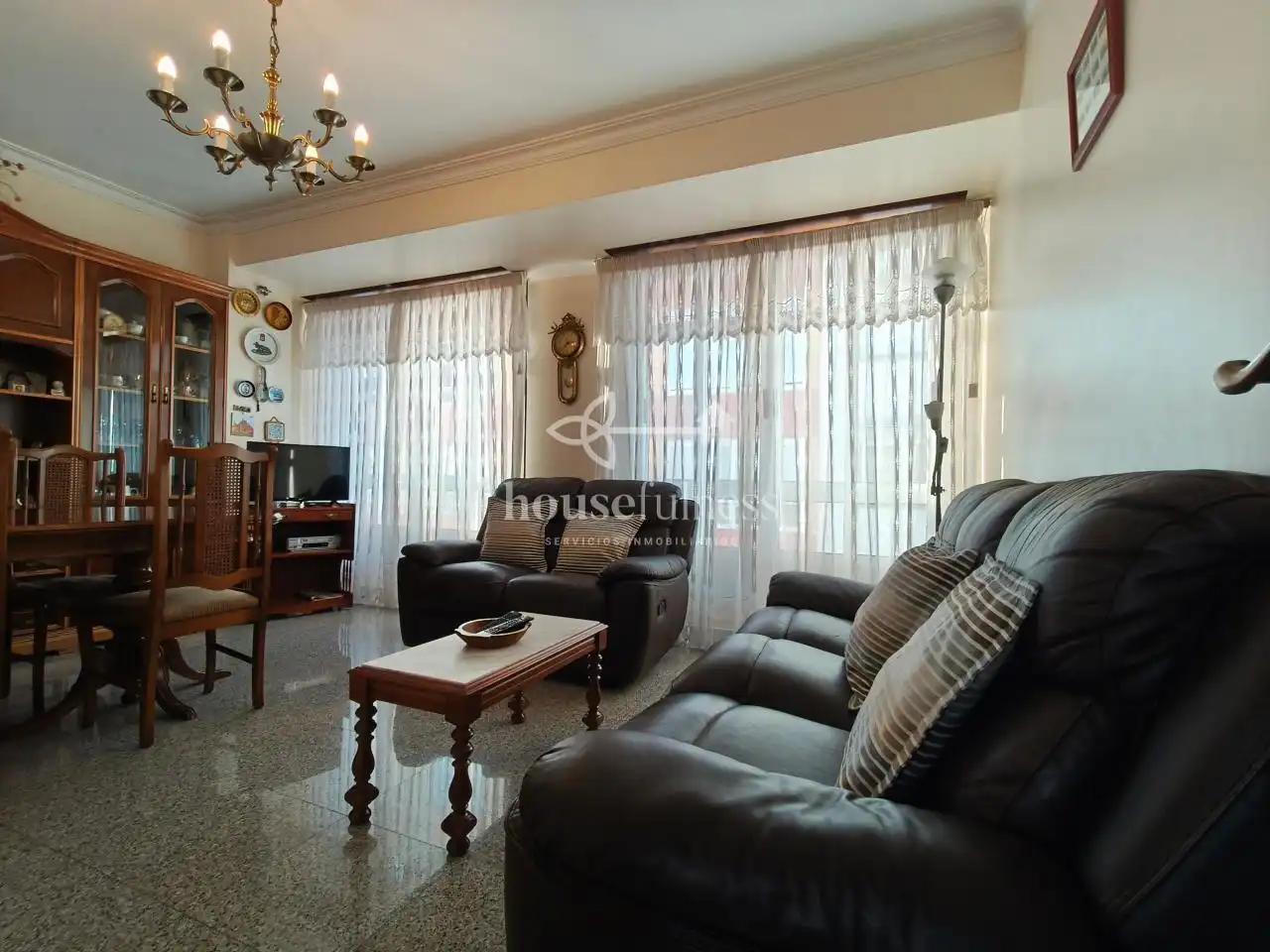 Flat for sale in Reis Católicos