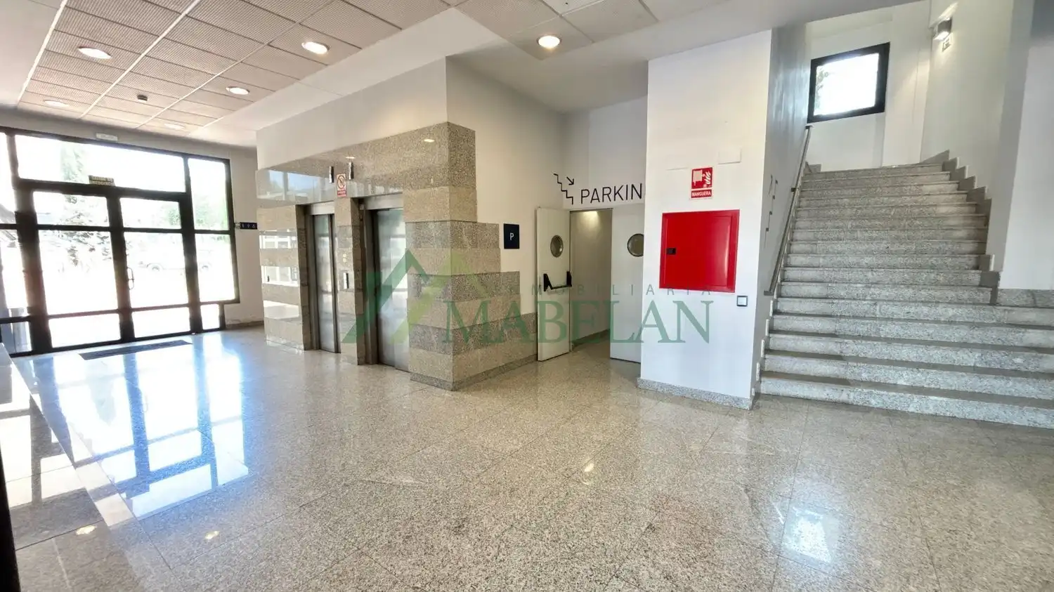 Büro mit Aufzug zur Miete in Europolis, imagen 25