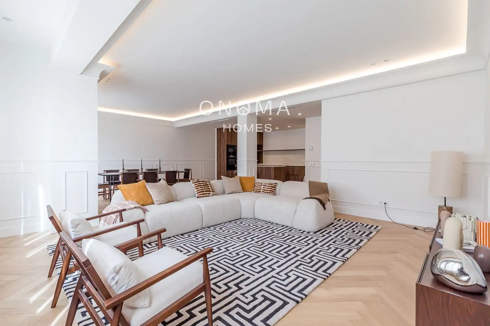 Piso con ascensor en venta en Goya 85