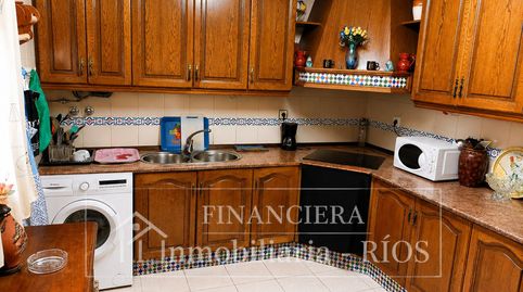Foto 5 de Casa o chalet en venta en Conde de Colombi, La Paz, Alcalá de Guadaira