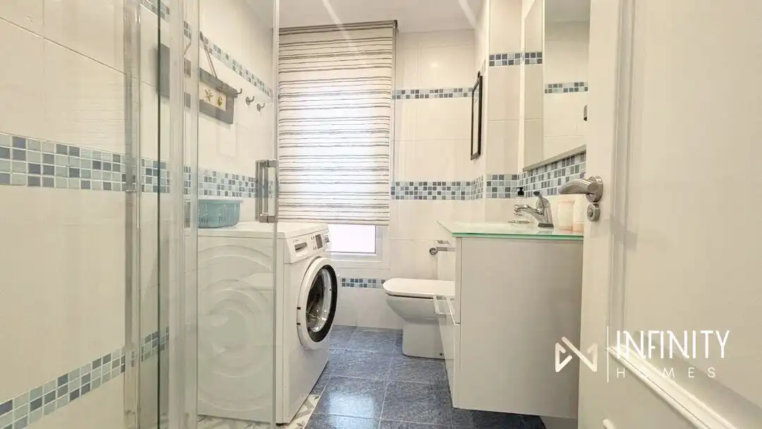 Baño de Piso de alquiler en Bilbao  con Calefacción