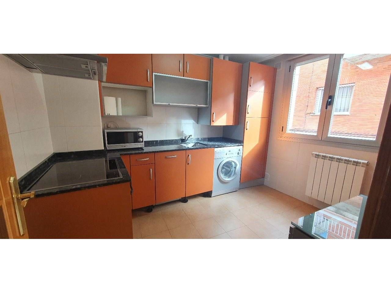 Cuina de Apartament en venda en Villamediana de Iregua amb Calefacció i Traster