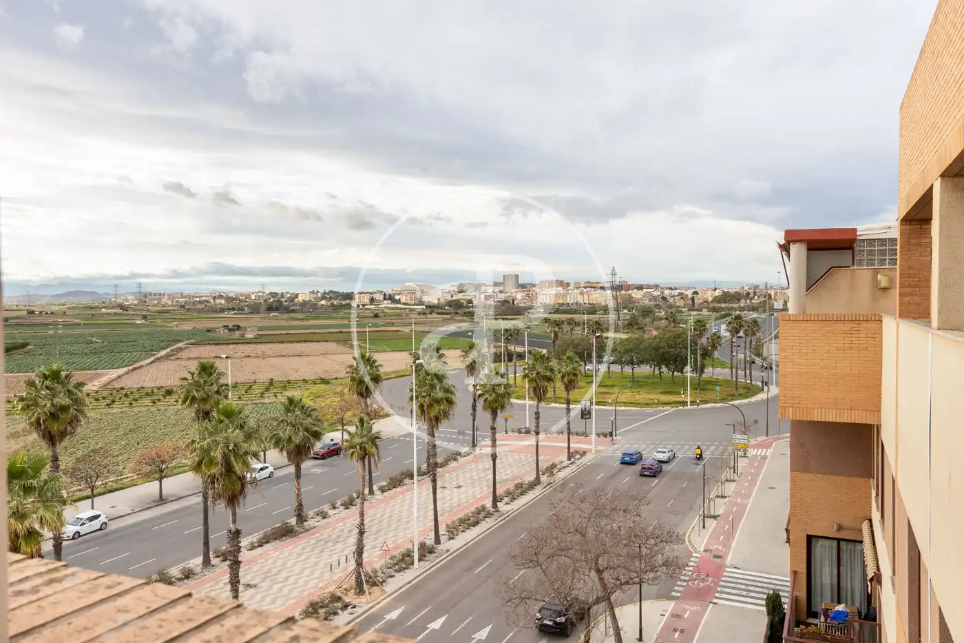 Vista exterior de Ático en venta en Valencia con Aire acondicionado, Calefacción y Jardín privado