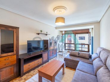 Flat with lift to rent in López Del Vallado