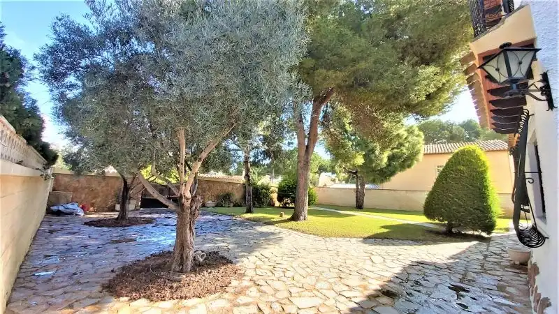 Chalet con piscina en venta en Orihuela Costa, imagen 5