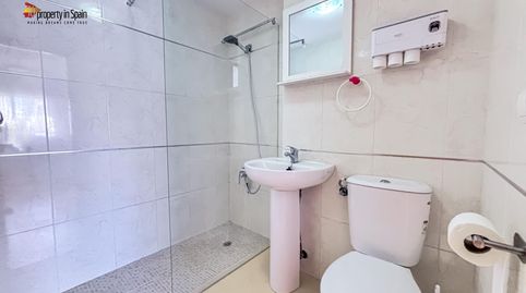 Foto 4 de Habitació a Calle Jazmin, Carolinas Bajas, Alicante / Alacant