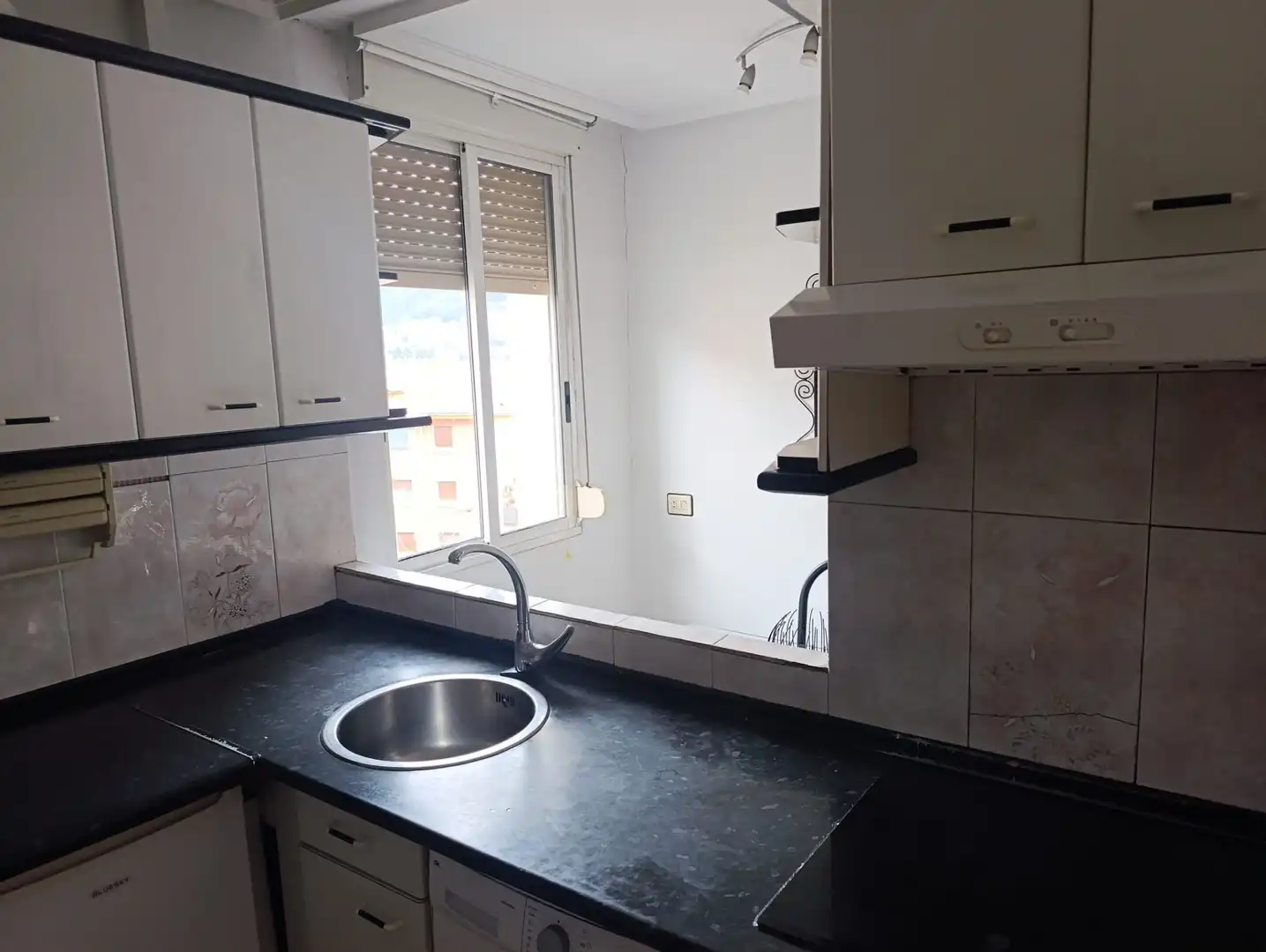 Kitchen of Flat for sale in Bilbao   with Furnished