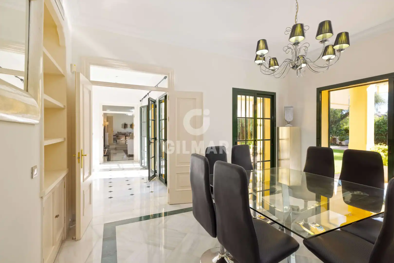 Comedor de Casa o chalet en venta en Estepona con Calefacción, Jardín privado y Piscina
