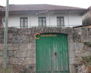 Vista exterior de Casa o xalet en venda en Castrelo de Miño amb Balcó