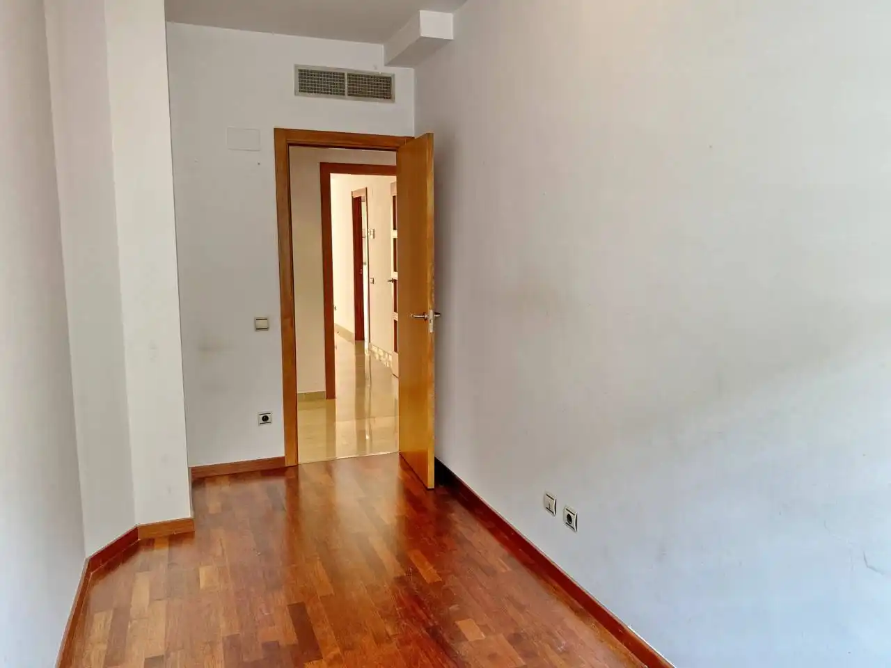 Pis en venda en Terrassa amb Aire condicionat, Calefacció i Parquet