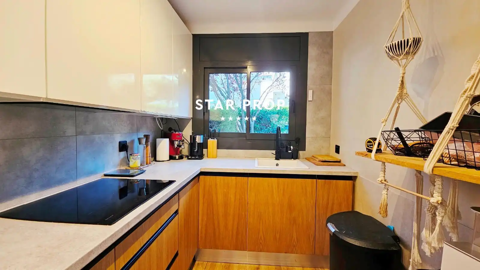Cocina de Casa adosada en venta en Llançà con Terraza, Trastero y Amueblado