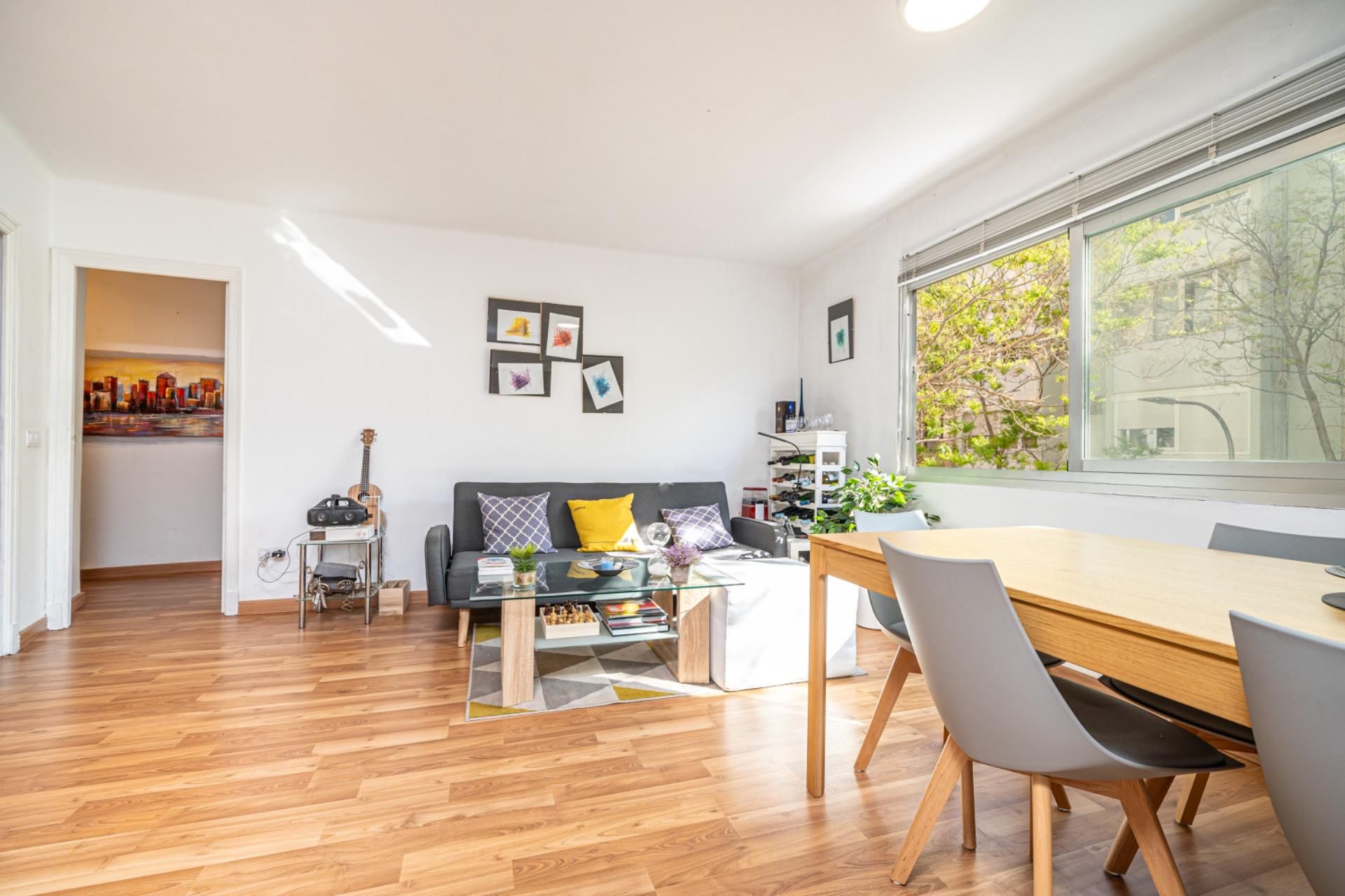 Living room of Flat for sale in  Palma de Mallorca  with Air Conditioner, Heating and Parquet flooring