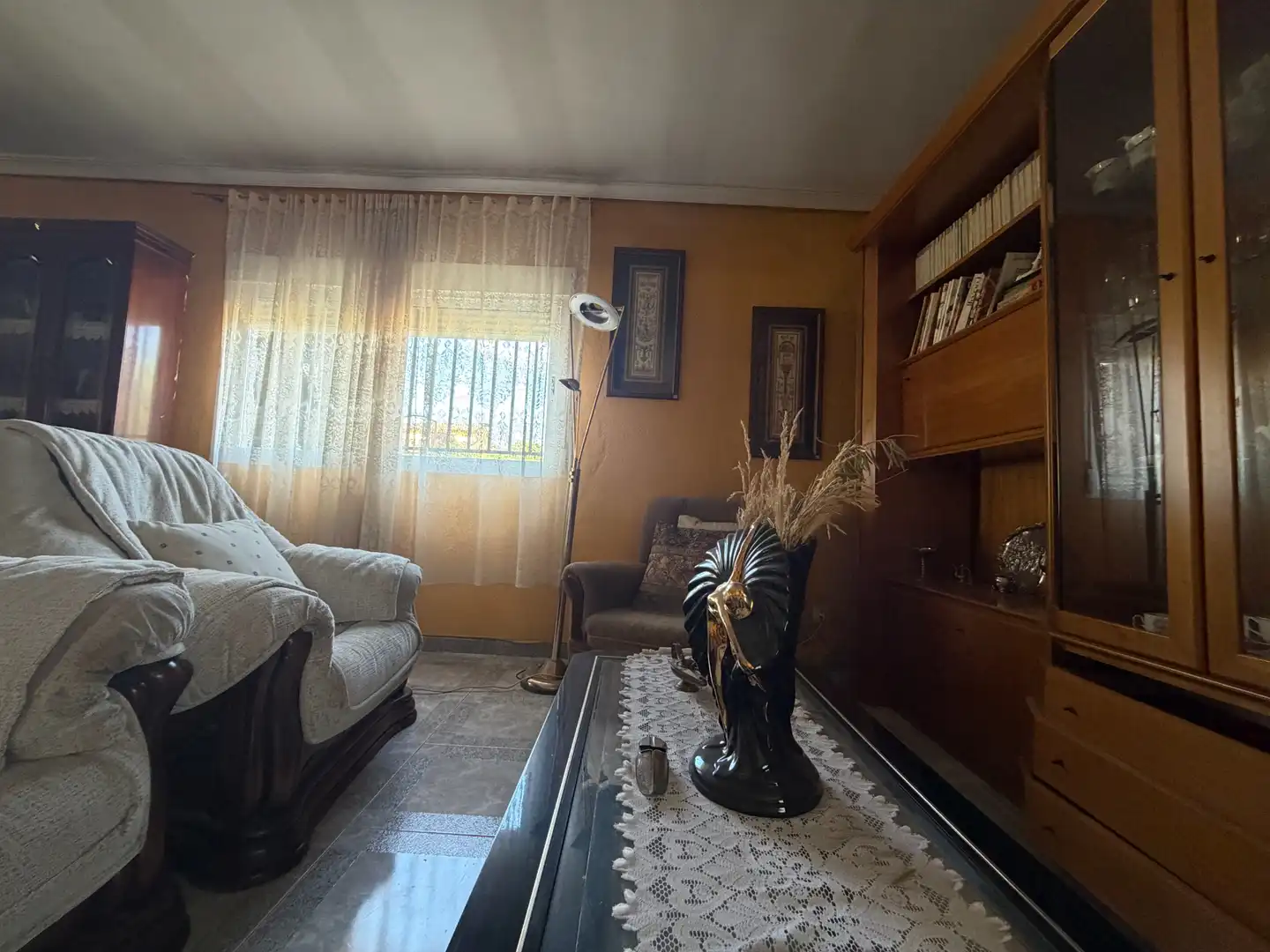Sala de estar de Casa o chalet en venta en Escalona con Calefacción, Jardín privado y Terraza