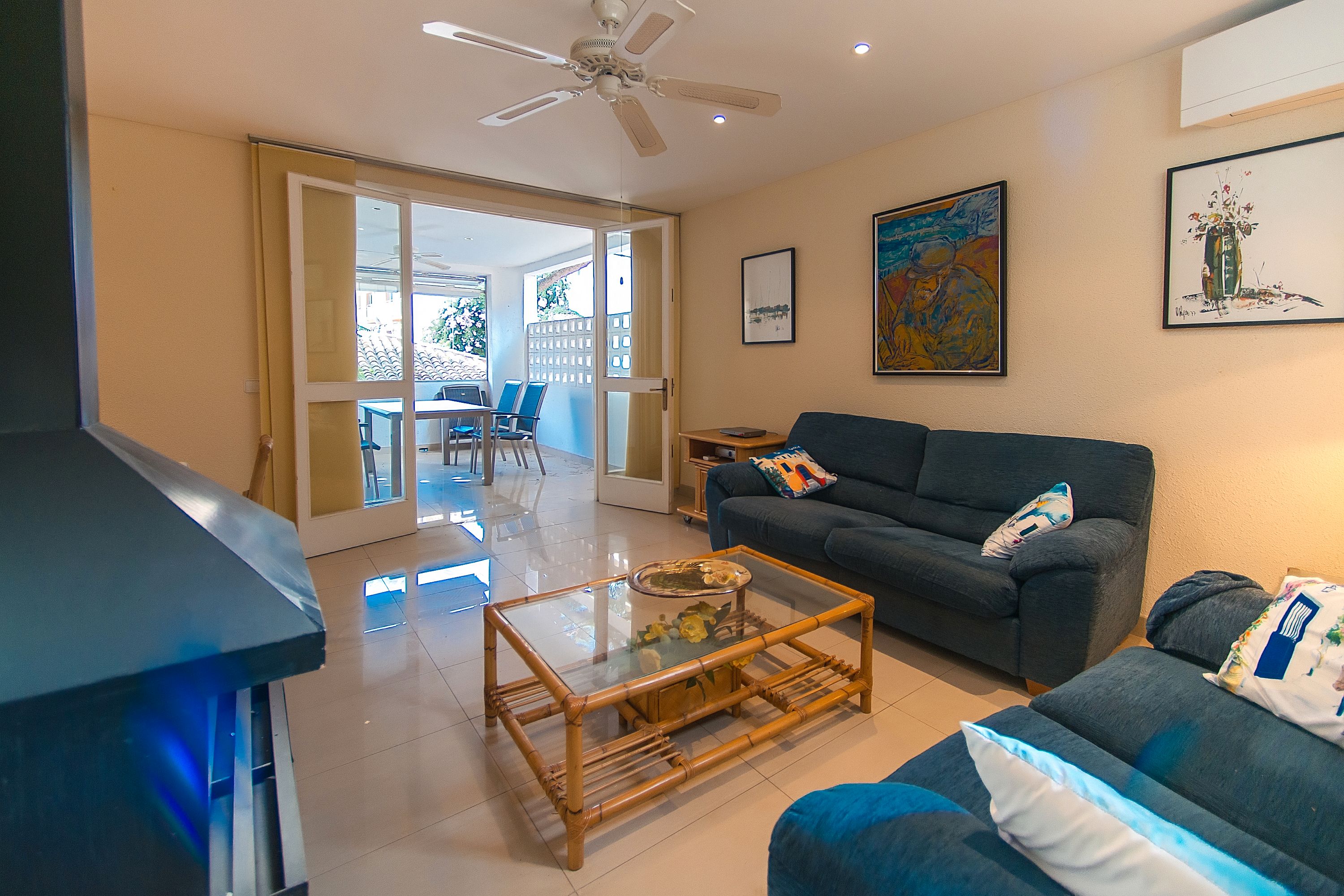 Living room of Apartment for sale in Castell-Platja d'Aro  with Air Conditioner, Terrace and Furnished