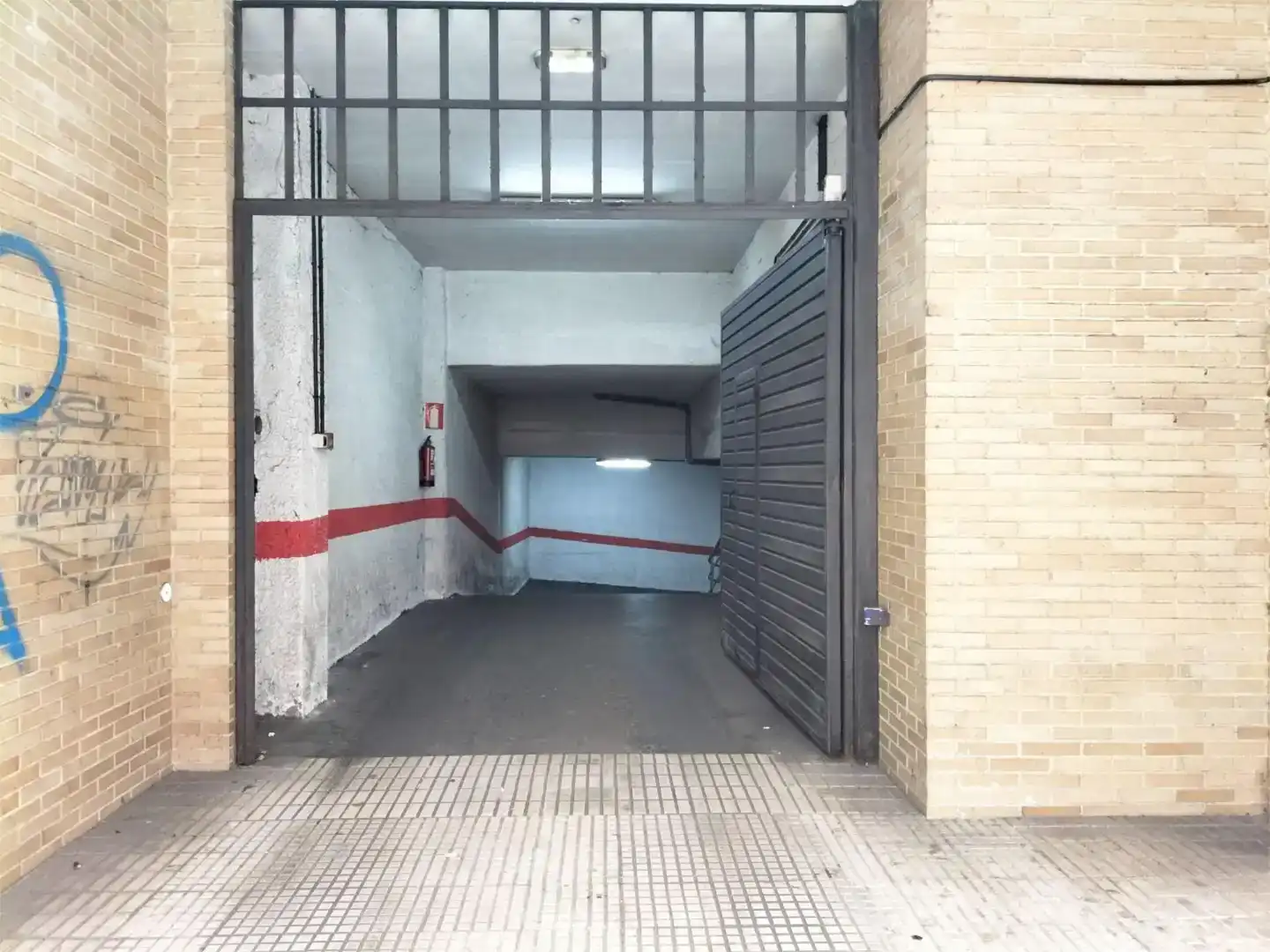 Parkplatz von Wohnung zur Miete in Gijón 