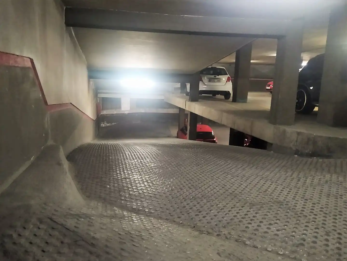 Einzelparkplatz zum Verkauf in Carrer de Josep Serra, imagen 2