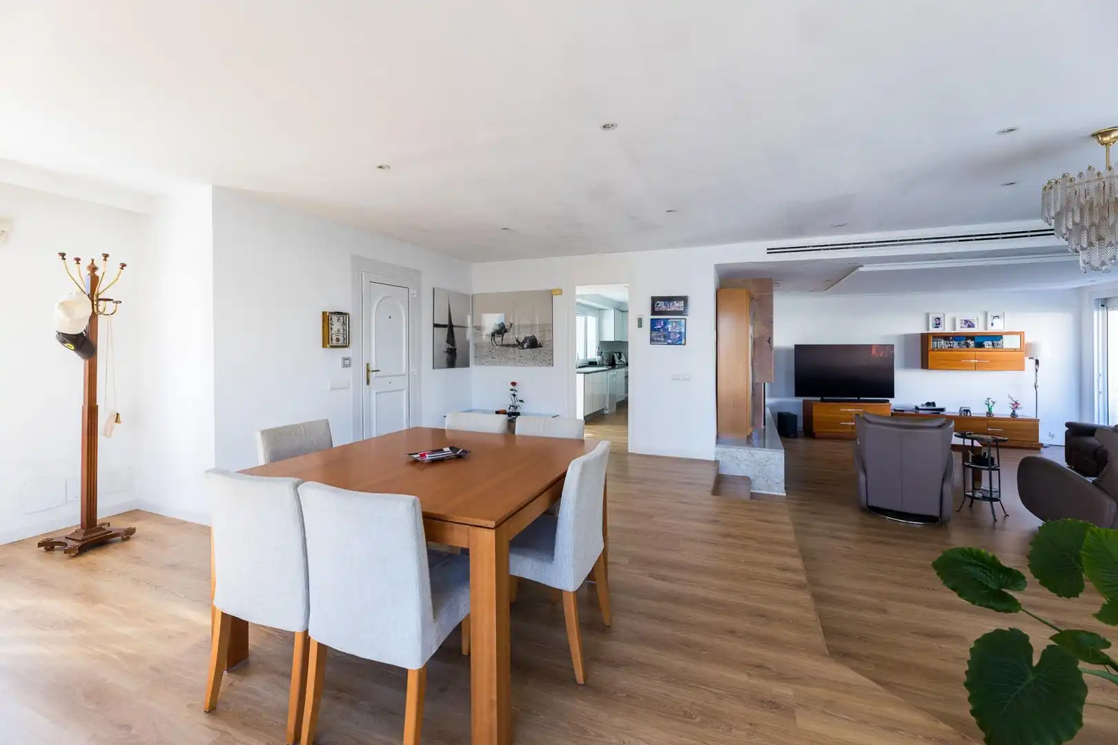 Casa con terraza en venta en Carrer ALBER, imagen 5