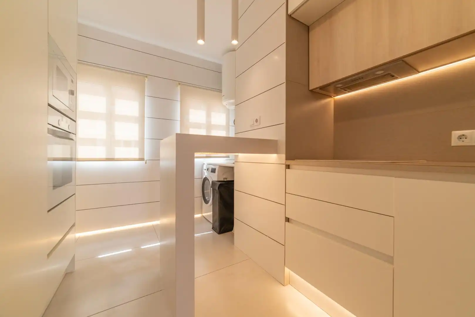 Küche von Wohnung zum Verkauf in San Javier mit Klimaanlage, Terrasse und Abstellraum
