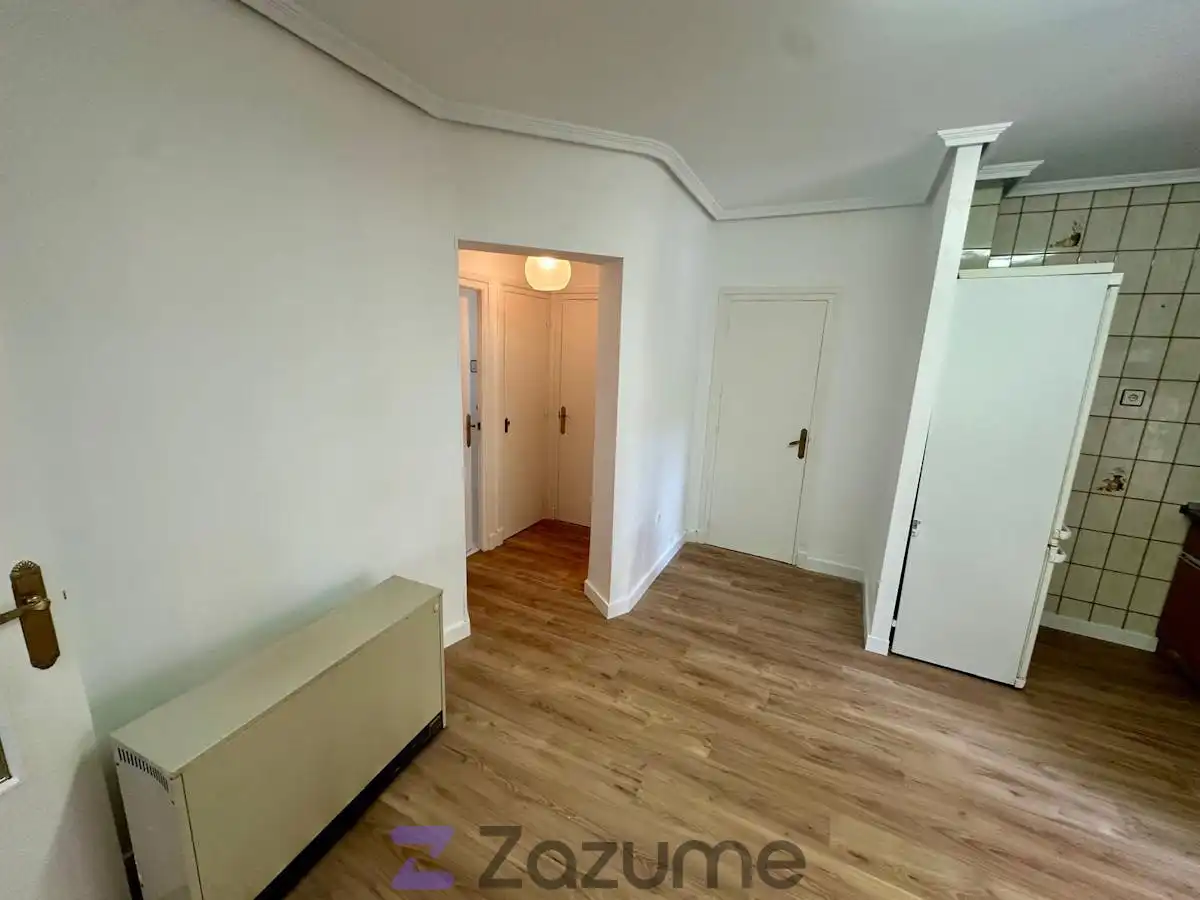 Flat for rent in C. Grupo Renfe, Centro