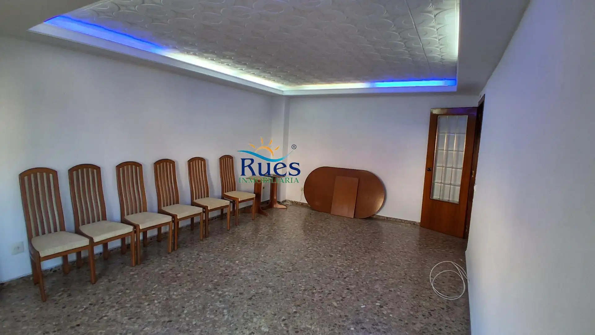 Flat with terrace for sale in Calle HERMANO MARTI, imagen 5