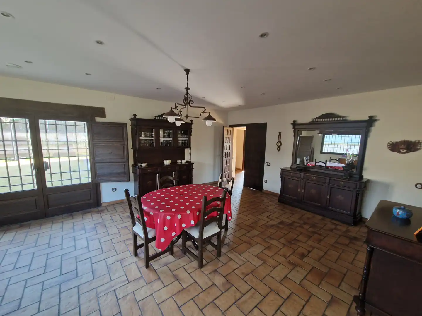 Comedor de Finca rústica en venta en Montornès del Vallès con Jardín privado, Terraza y Balcón
