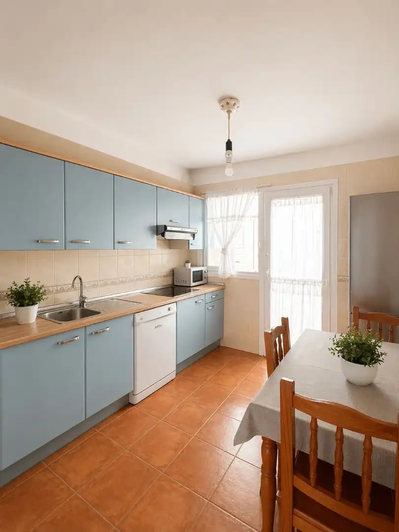 Cocina de Casa o chalet en venta en San Cristóbal de la Laguna con Jardín privado, Terraza y Piscina